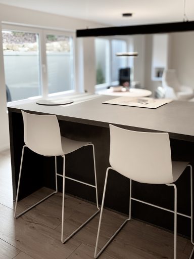 Moderne Küche Ferienwohnung bei Brühl